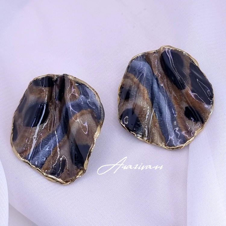 گوشواره دفرمه طرح پلنگی بزرگ