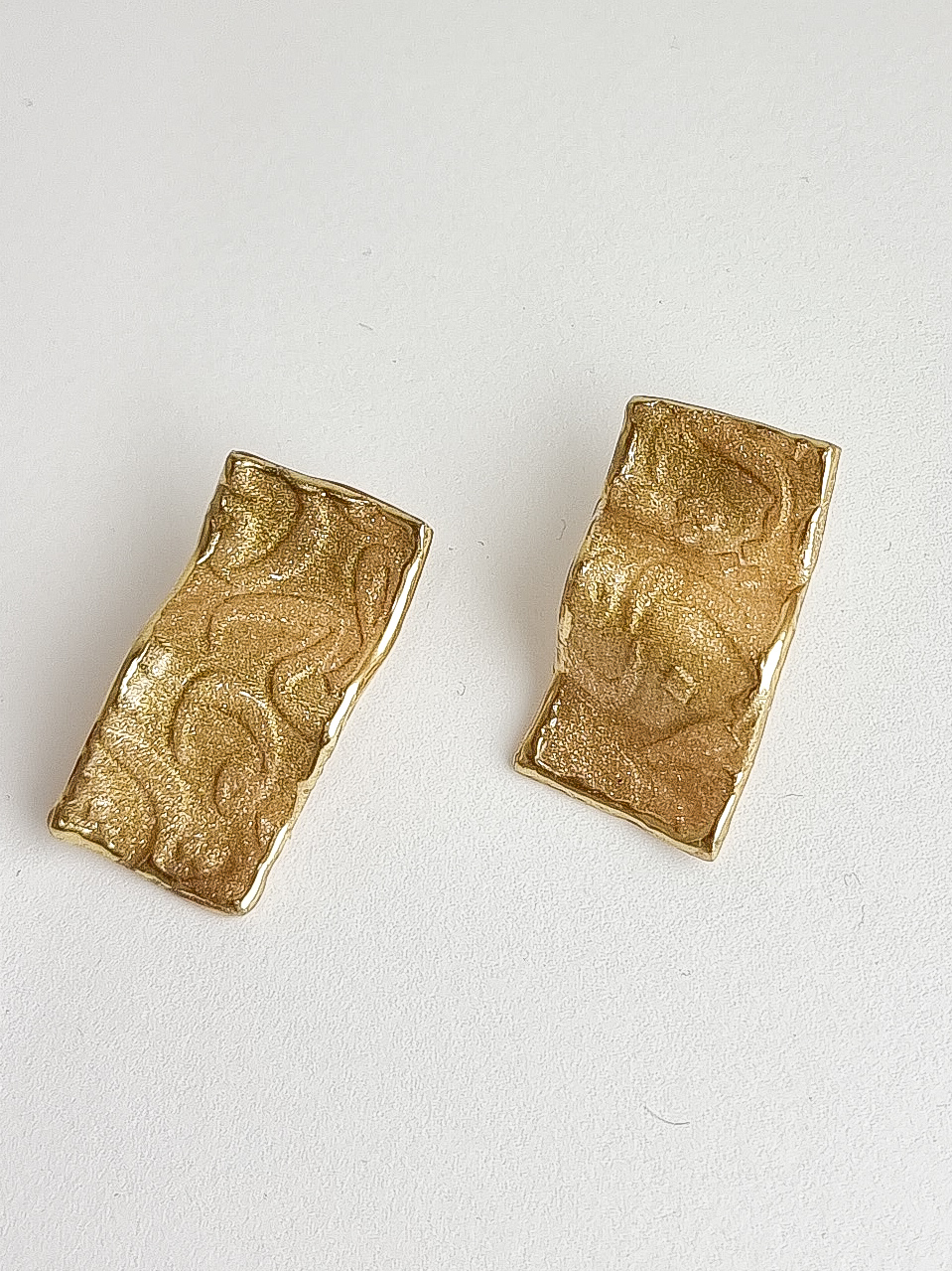 گوشواره پلیمری دستساز دفرمه مستطیل کد60